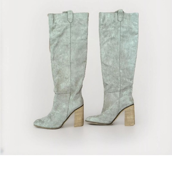 Mi.iM Brown/Beige Faux Suede 4” Tall Heeled Knee High Boots Size 7 Women - Picture 2 of 12